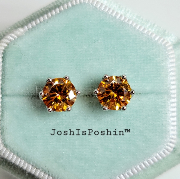 2CT. T.W. Orange Moissanite round cut stud earrings in sterling silver - Picture 1 of 13